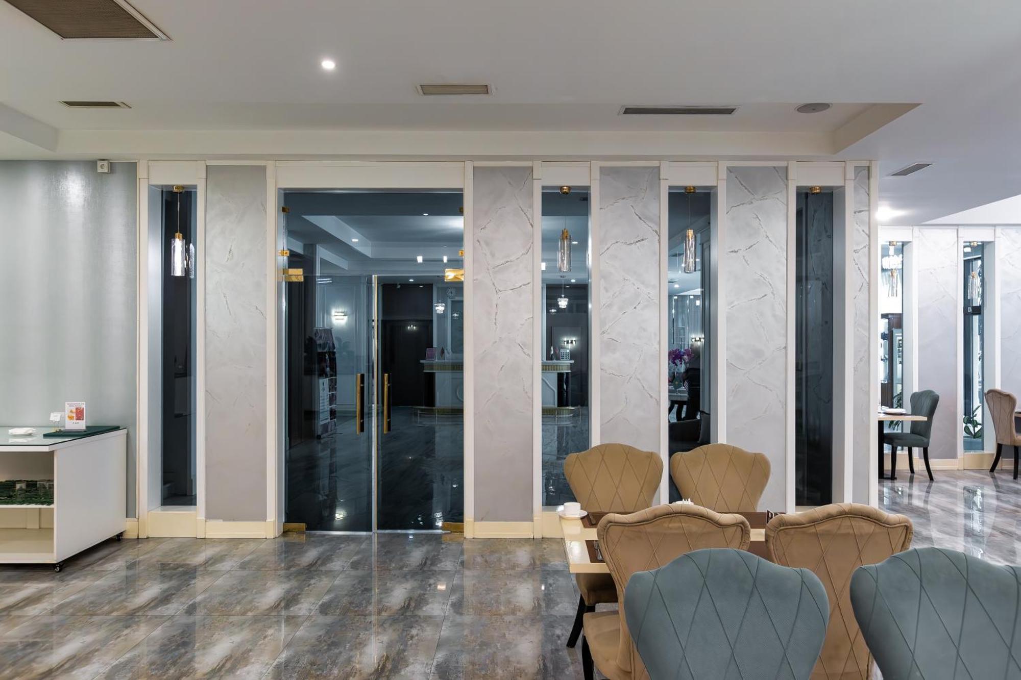 באקו Alba Hotel & Spa מראה חיצוני תמונה Interior of the hotel