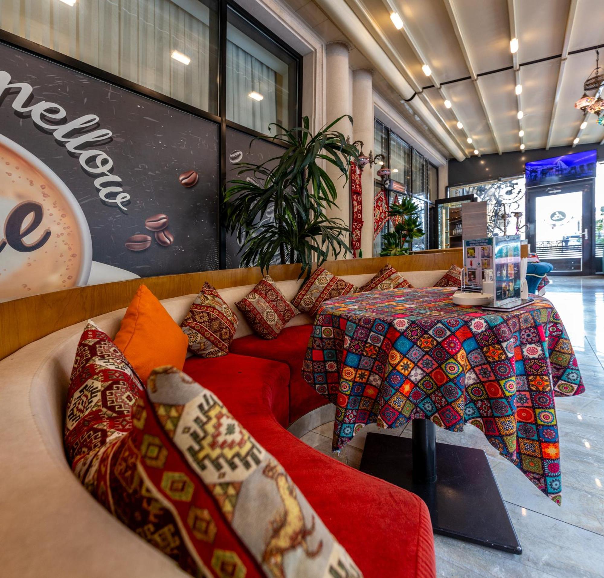 באקו Alba Hotel & Spa מראה חיצוני תמונה Interior of the restaurant