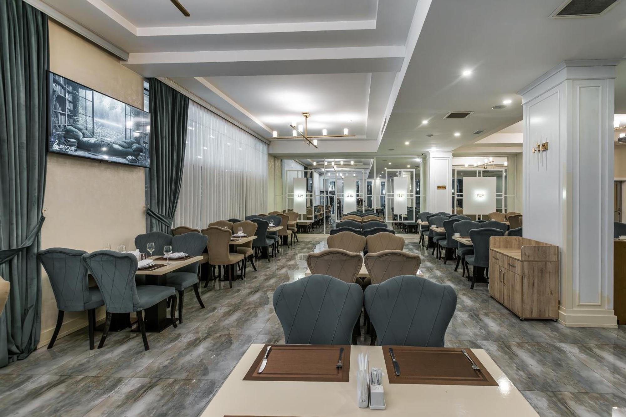 באקו Alba Hotel & Spa מראה חיצוני תמונה Restaurant