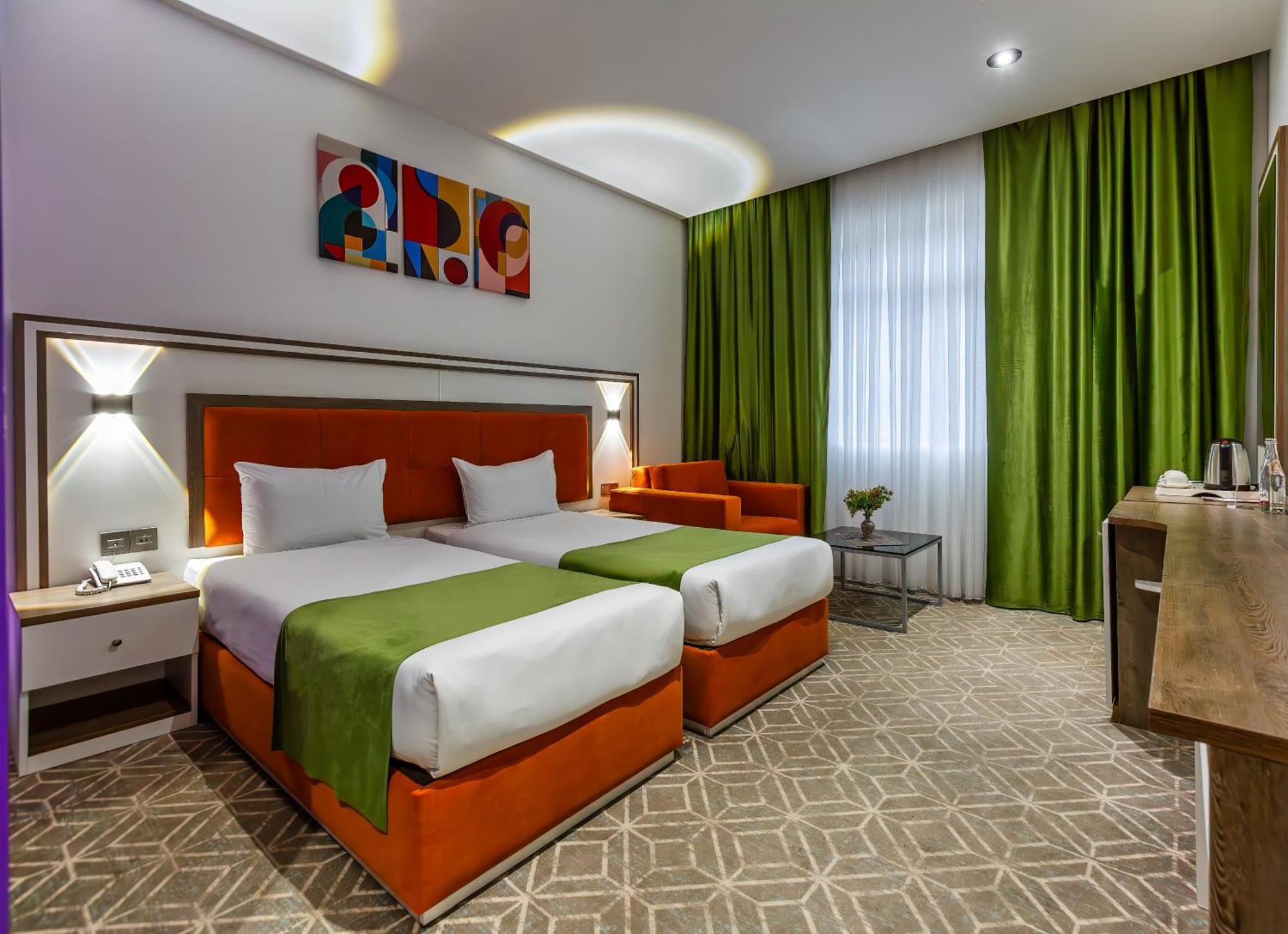 באקו Alba Hotel & Spa מראה חיצוני תמונה A room at the hotel